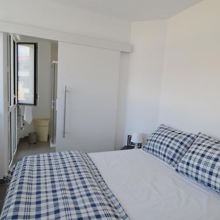 Villa Smolett - Appartement Cosy Au Coeur Du Quartier Du Port Nizza Exterior foto