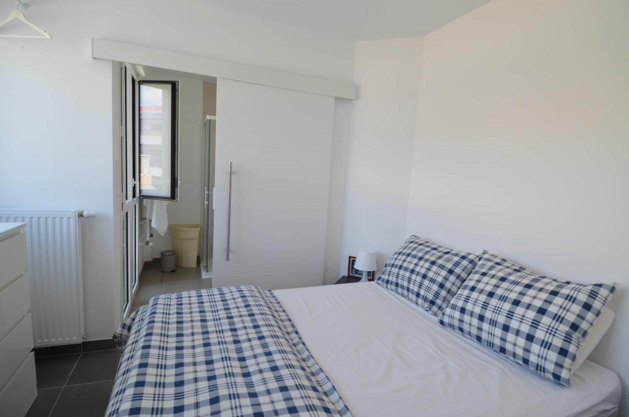 Villa Smolett - Appartement Cosy Au Coeur Du Quartier Du Port Nizza Exterior foto